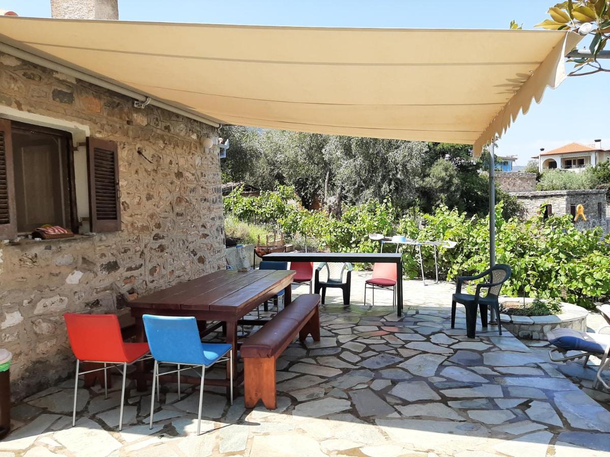 Villa Little Bit Of Heaven Sourpi Exterior foto